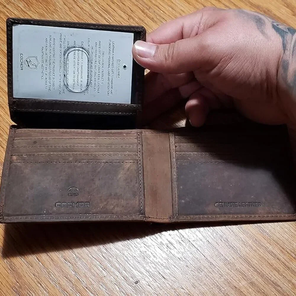Wallet for Men's RFID Blocking Real Leather Bifold Stylish 2 ID Window